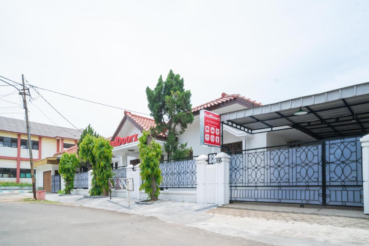 Reddoorz Near Bundaran Ciceri Hotel Serang Luaran gambar